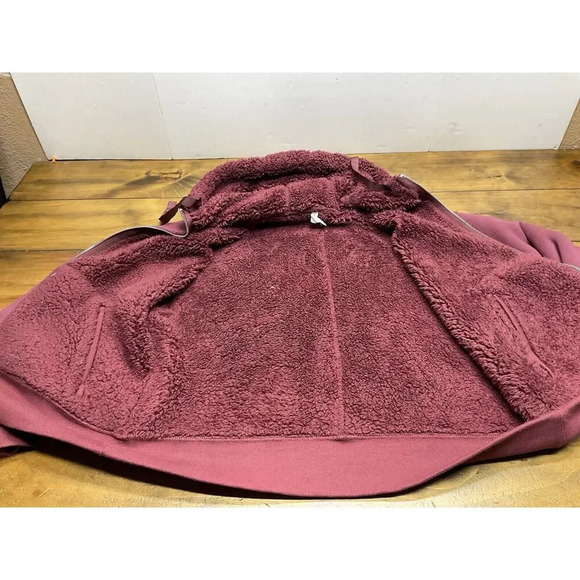 Athleta Cozy Reversible Sherpa Jacket Maroon Size Large - Picture 8 of 11